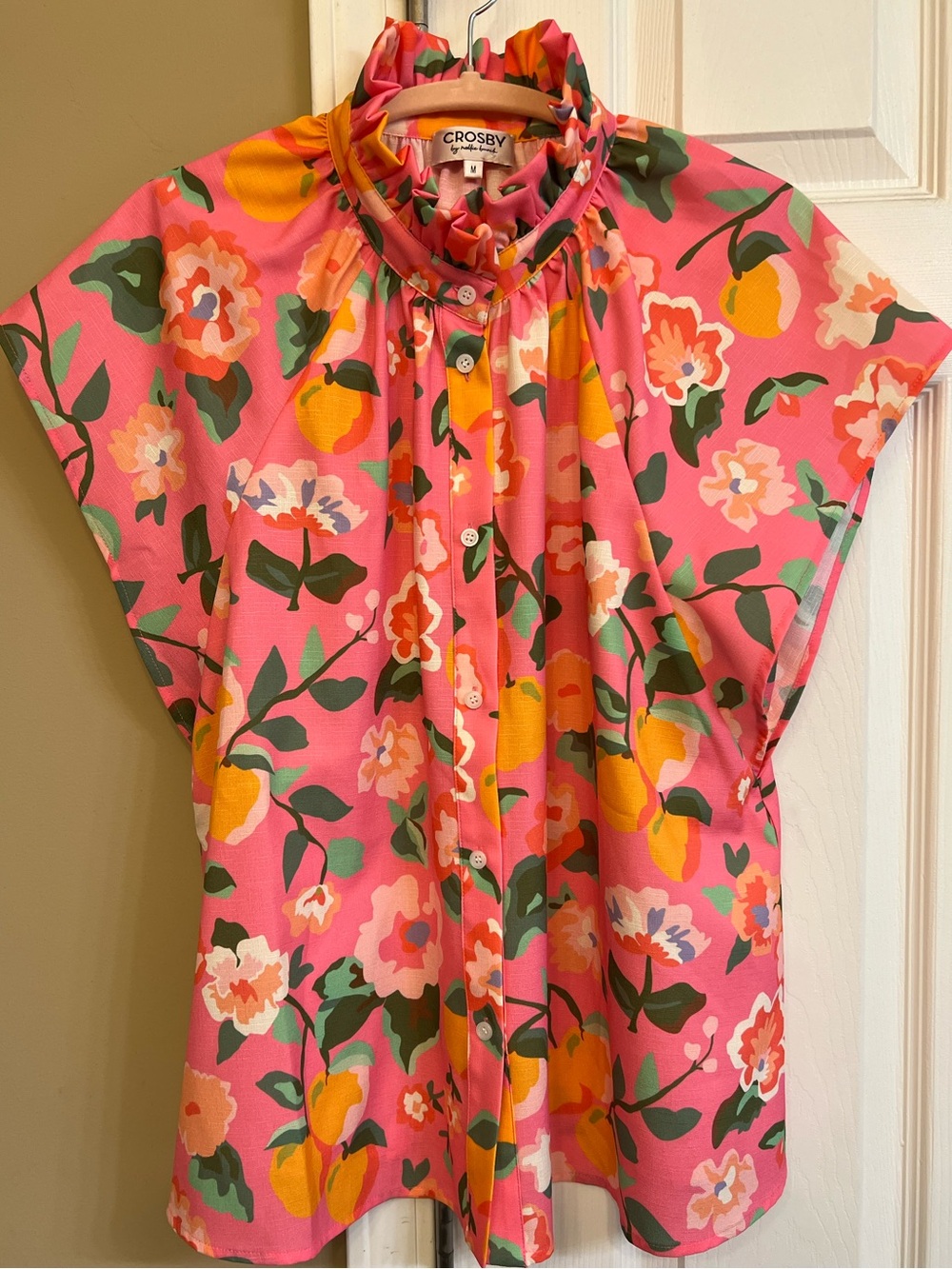 Crosby by Mollie Burch Floral Ruffle-Neck Button Up, Excellent condition, size M